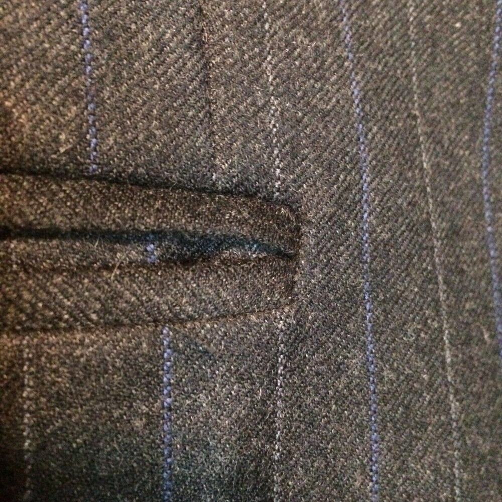 Lauren Ralph Lauren 100% Wool Sz8 Womens Gray Pinstriped Pant Suit - Picture 3 of 9